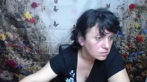 LuciaMi online show from September 30, 2025, 5:18 pm