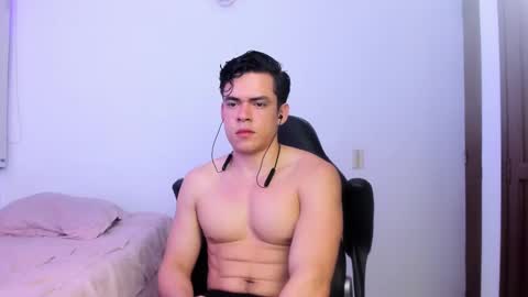 Lucian Gomez online show from December 17, 2024, 4:45 am