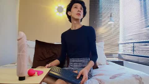 Lucian Morel S online show from September 22, 2025, 1:02 pm