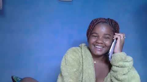 luciana012 online show from October 2, 2025, 6:37 pm