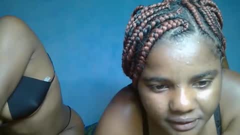 luciana012 online show from October 3, 2025, 4:15 pm