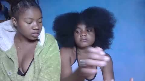 luciana012 online show from October 5, 2025, 5:11 pm