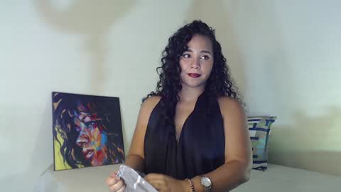 luciana online show from December 12, 2024, 4:21 pm