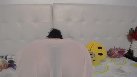 Luciana online show from January 22, 2025, 2:03 pm