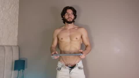 Luciano online show from October 23, 2025, 9:57 pm