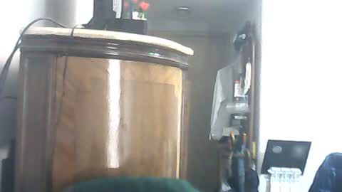 Snapshot of lucianoaxel chatting on June 27, 2026, 3:17 pm Luciano online show from June 27, 2026, 3:17 pm
