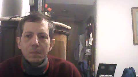 Snapshot of lucianoaxel chatting on July 13, 2026, 2:47 am Luciano online show from July 13, 2026, 2:47 am
