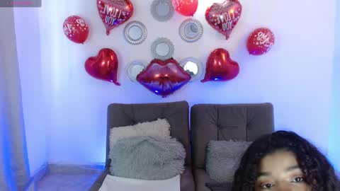 Lucie - online show from February 12, 2025, 7:02 pm