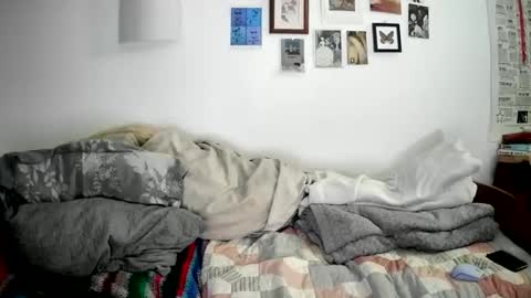 lucieleelark online show from January 16, 2026, 3:21 am