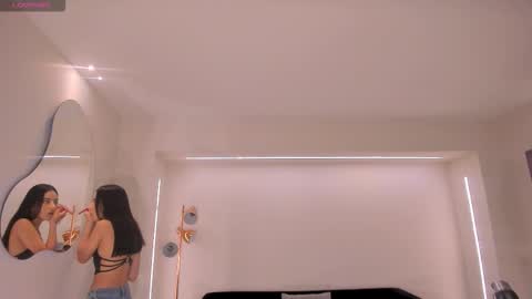 Lucie Martin online show from March 23, 2026, 11:25 am