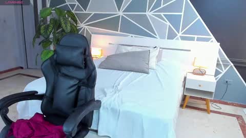 Snapshot of lucifer_dauhgter chatting on February 27, 2025, 2:54 pm Lucy online show from February 27, 2025, 2:54 pm