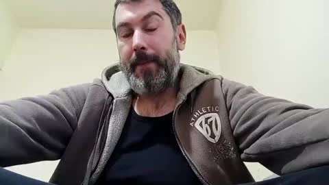 Lucifergotharder online show from December 4, 2024, 12:47 pm