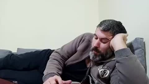 Lucifergotharder online show from December 5, 2024, 3:39 pm