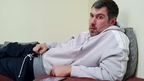 Lucifergotharder online show from December 29, 2024, 12:34 pm