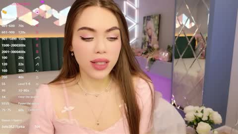 MimiFors online show from March 30, 2026, 6:42 pm