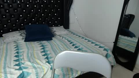luciana gr online show from December 17, 2024, 9:05 pm