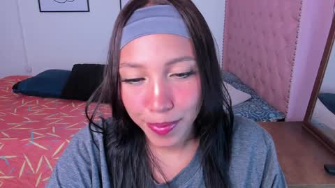 luciana gr online show from December 20, 2024, 1:43 pm