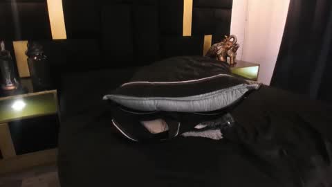 Snapshot of lucio__fox chatting on May 11, 2026, 4:04 pm Lucio online show from May 11, 2026, 4:04 pm