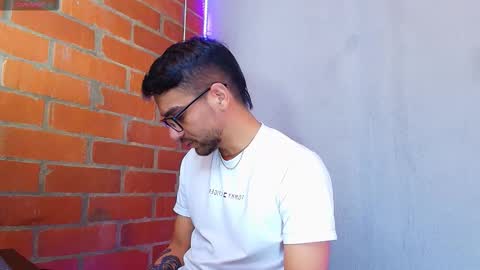 lucky_blessed online show from October 2, 2025, 6:15 pm