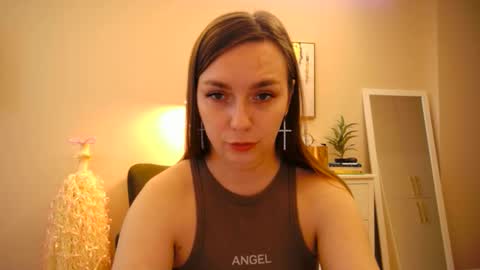 lucky_foryou_baby online show from January 6, 2025, 12:02 pm
