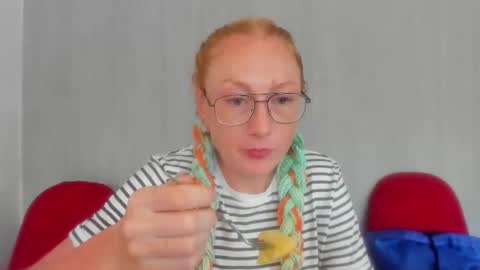 Snapshot of lucky_licky20 chatting on October 16, 2025, 12:55 am lucky_licky20 online show from October 16, 2025, 12:55 am