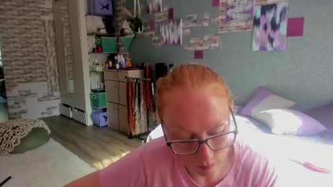 lucky_licky20 online show from June 30, 2026, 1:39 am