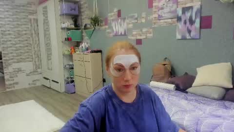 lucky_licky20 online show from July 6, 2026, 3:25 am