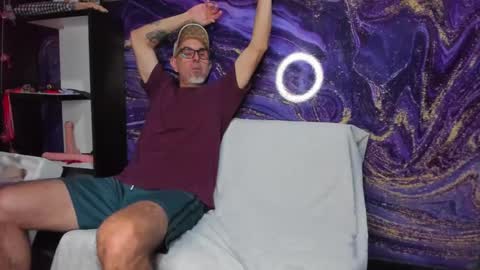 lucky_psychoguy69 online show from November 9, 2025, 1:53 pm