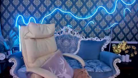 Lucky Rita online show from October 15, 2025, 1:55 pm