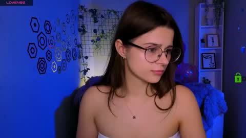 Snapshot of luckybabymeow chatting on February 24, 2026, 8:40 pm Mila Sweetheart online show from February 24, 2026, 8:40 pm