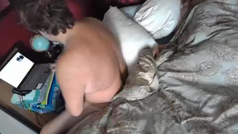 LuckyBlondeCouple online show from December 7, 2024, 1:51 pm