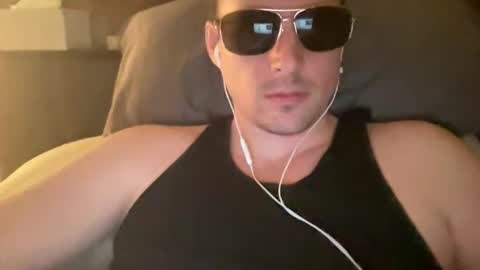 Snapshot of luckyboy877 chatting on January 7, 2026, 10:23 pm luckyboy877 online show from January 7, 2026, 10:23 pm