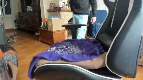 Lucky online show from March 2, 2025, 10:03 am