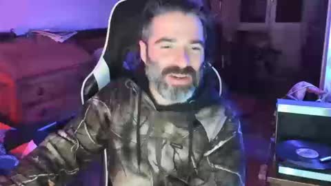 Snapshot of luckydrakex chatting on March 12, 2026, 1:34 am Lucky online show from March 12, 2026, 1:34 am