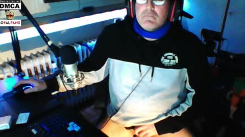 Snapshot of luckyfreak1 chatting on December 6, 2024, 11:11 am call me Stefan online show from December 6, 2024, 11:11 am