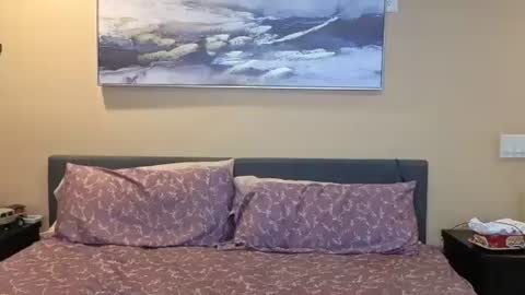 luckylee1992 online show from October 21, 2025, 6:03 am