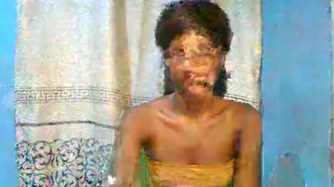 Snapshot of luckymadequeen chatting on June 20, 2026, 5:54 am Gloria online show from June 20, 2026, 5:54 am