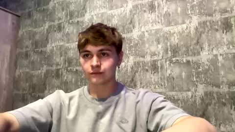 Snapshot of luckymenchik chatting on October 24, 2025, 3:14 am Ricky online show from October 24, 2025, 3:14 am