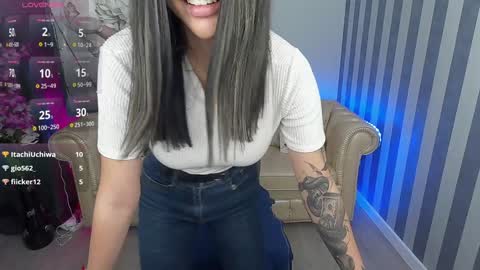 Snapshot of luckyrebel_ chatting on December 6, 2024, 9:32 am Monika online show from December 6, 2024, 9:32 am