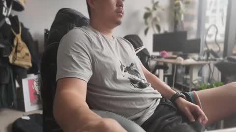 Snapshot of luckystrike989 chatting on February 9, 2025, 10:11 pm Tyson online show from February 9, 2025, 10:11 pm