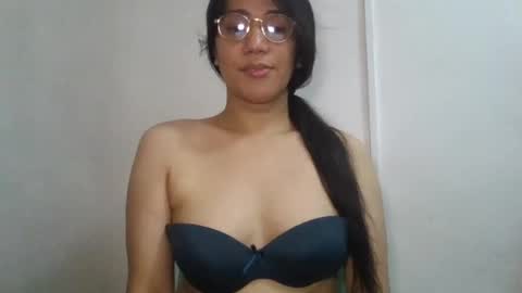 Snapshot of luckyts_cumx chatting on May 29, 2026, 3:04 am luckyts_cumx online show from May 29, 2026, 3:04 am