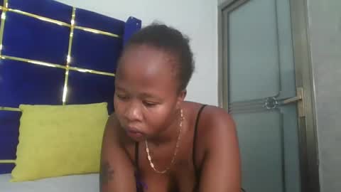 Snapshot of luckyy0001 chatting on October 22, 2025, 8:30 pm Lopez online show from October 22, 2025, 8:30 pm