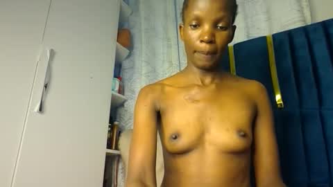 Snapshot of luckyy003 chatting on September 22, 2025, 2:30 pm brielle online show from September 22, 2025, 2:30 pm