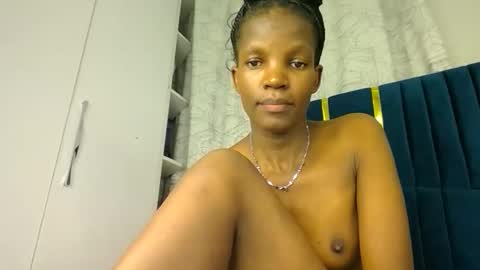 Snapshot of luckyy003 chatting on October 12, 2025, 6:51 pm brielle online show from October 12, 2025, 6:51 pm