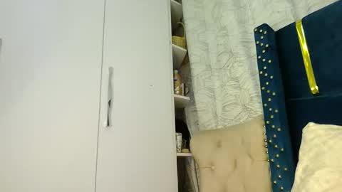 brielle online show from December 20, 2025, 12:07 am