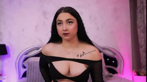 Snapshot of luckyymia chatting on July 3, 2026, 5:41 pm Mia online show from July 3, 2026, 5:41 pm