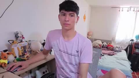 Lu Independent Model online show from February 7, 2026, 4:11 pm