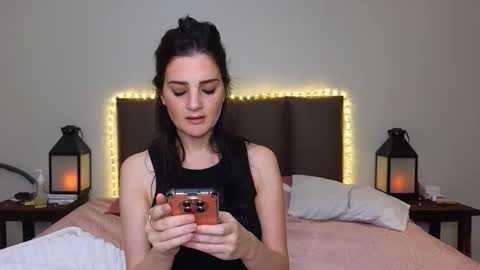 Lucy online show from October 19, 2025, 8:42 pm