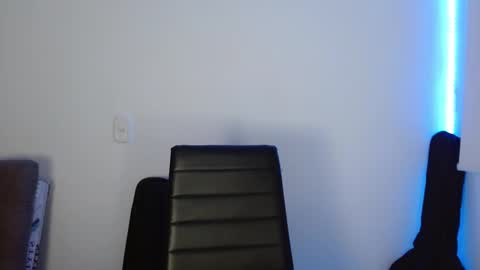 Lucy online show from February 26, 2025, 11:48 pm