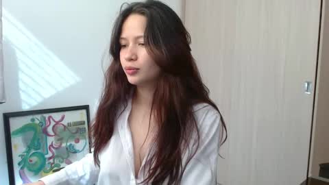 Lucy online show from November 5, 2025, 8:09 pm